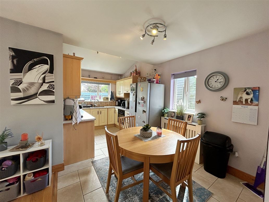 11 The Dale, Downshire Park, Blessington, Wicklow