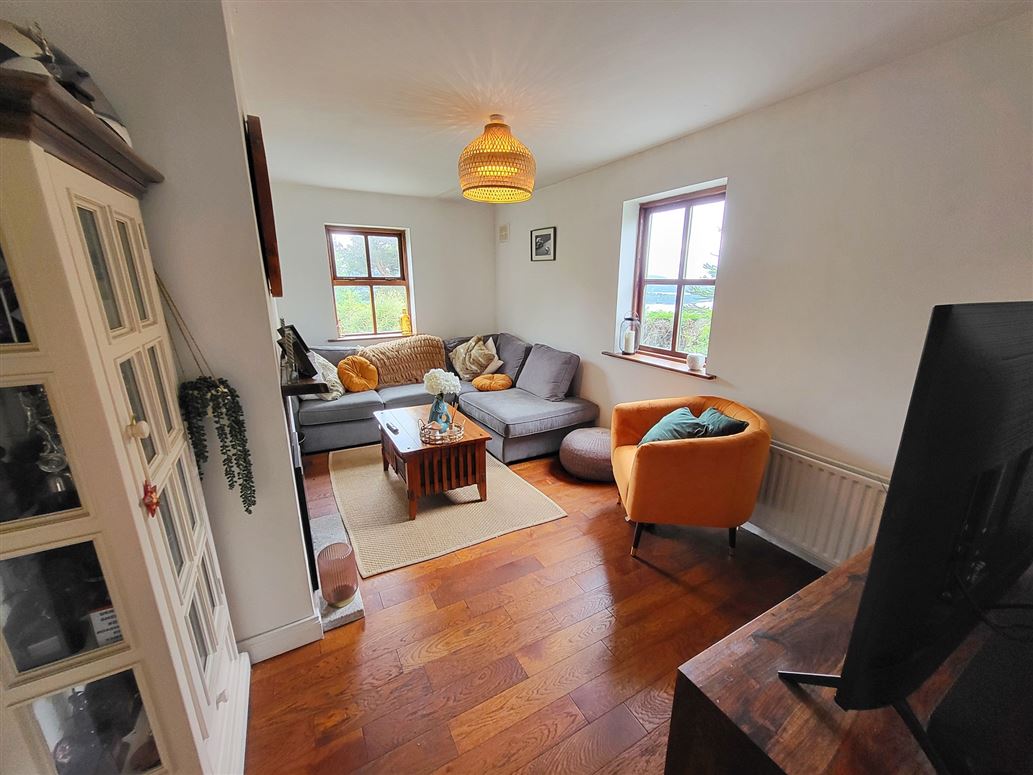 Hawthorn Cottage, Ballyknockan, Blessington, Wicklow